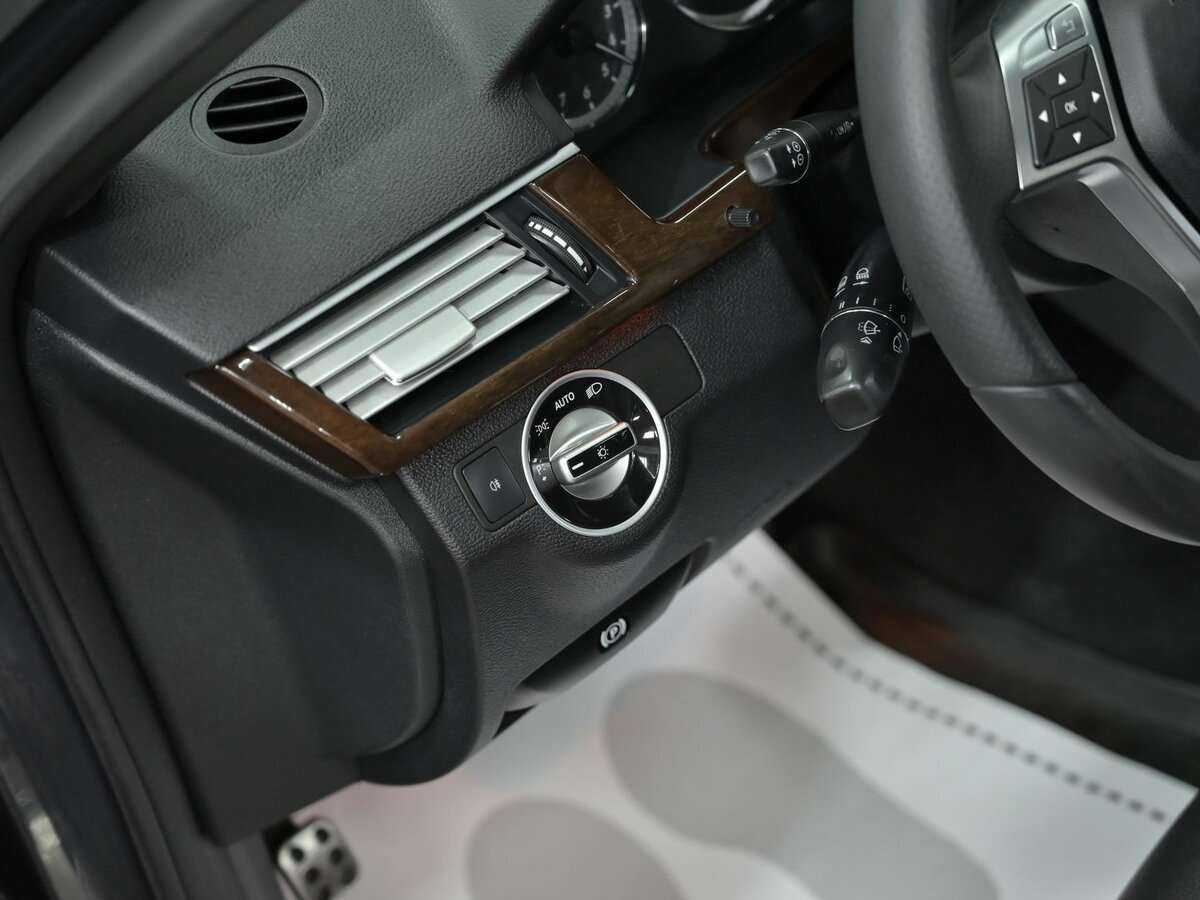 Мерседес-Бенц Е-Класс б/у, 2012, Автоматическая. Фото: #8