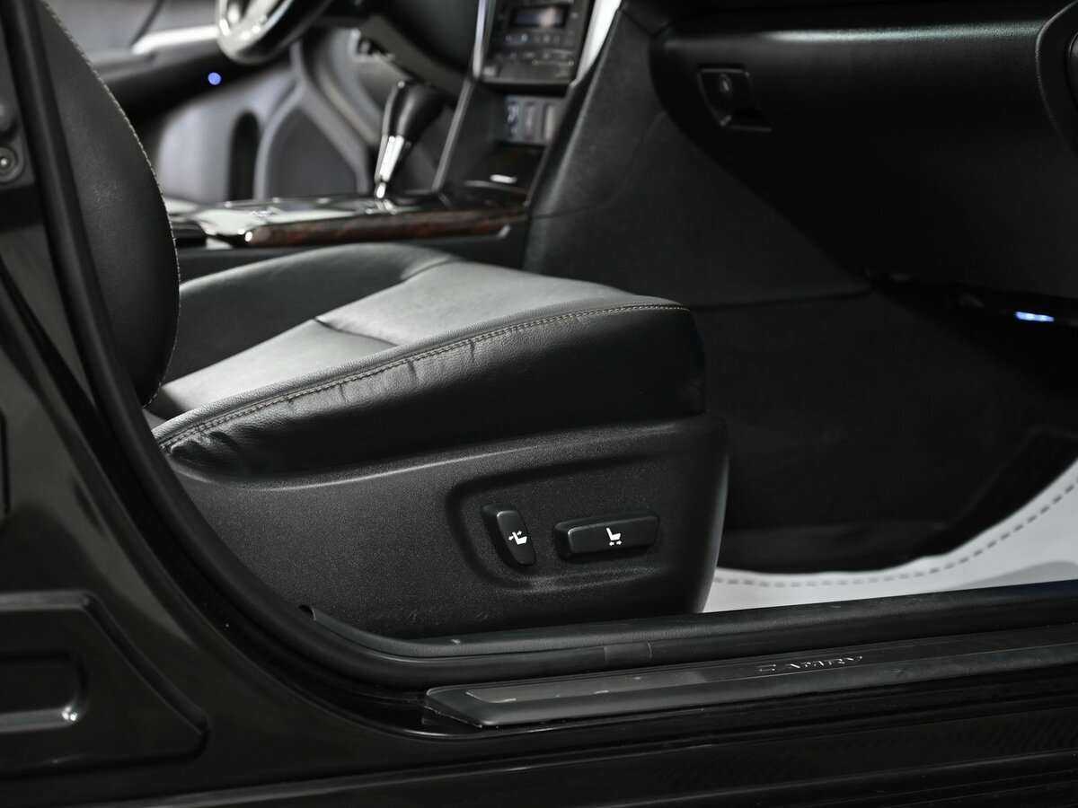 Тойота Камри б/у, 2015, Автоматическая. Фото: #13