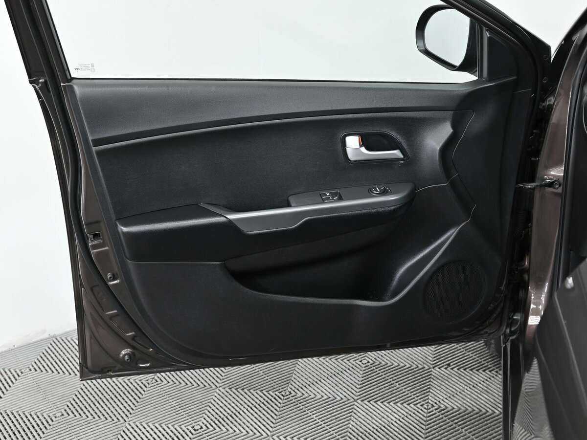 Киа Рио б/у, 2017, Автоматическая. Фото: #9