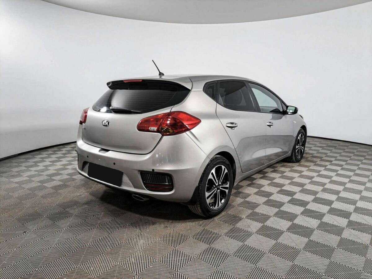 Киа Сид б/у, 2015, Механическая. Фото: #3