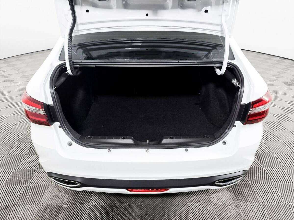 Лада (ВАЗ) Веста б/у, 2023, Механическая. Фото: #5