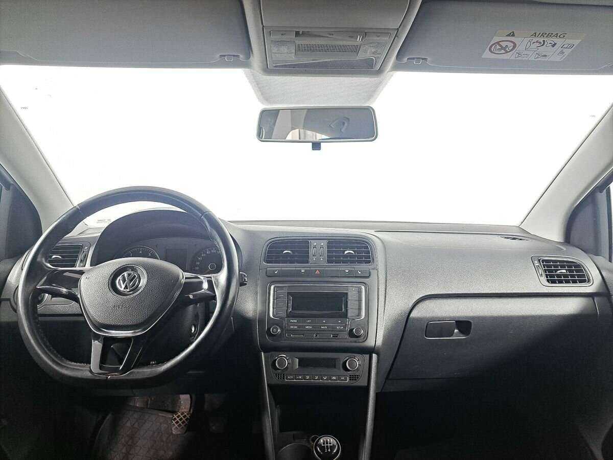 Фольксваген Поло б/у, 2016, Механическая. Фото: #11