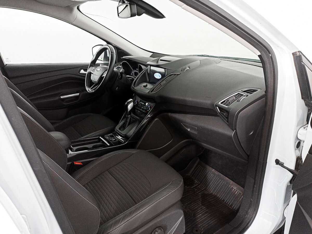 Форд Куга б/у, 2018, Автоматическая. Фото: #8