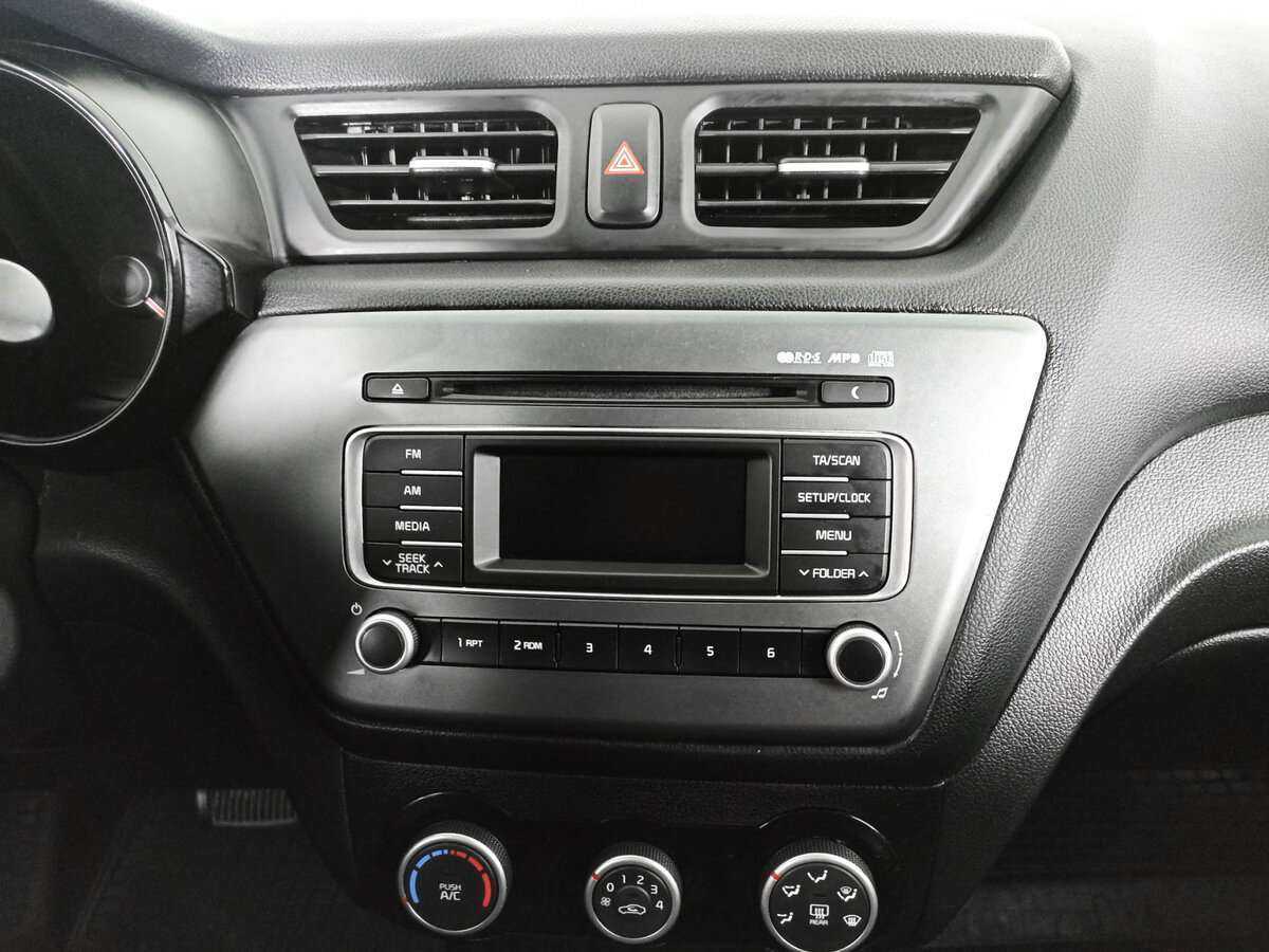 Киа Рио б/у, 2015, Автоматическая. Фото: #12