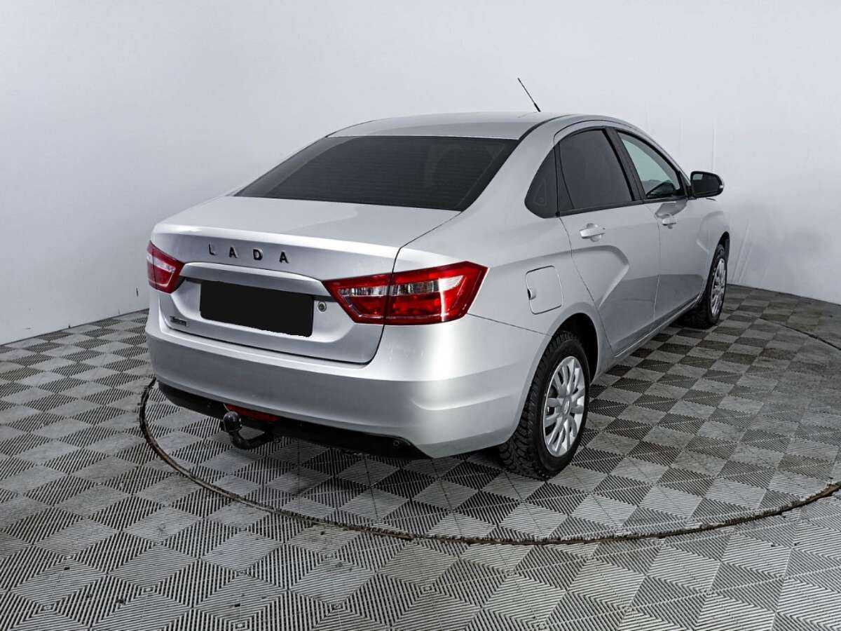 Лада (ВАЗ) Веста б/у, 2017, Механическая. Фото: #4