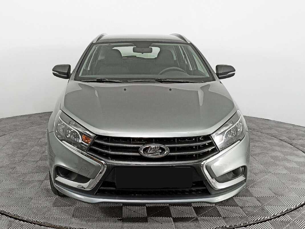 Лада (ВАЗ) Веста б/у, 2019, Механическая. Фото: #1