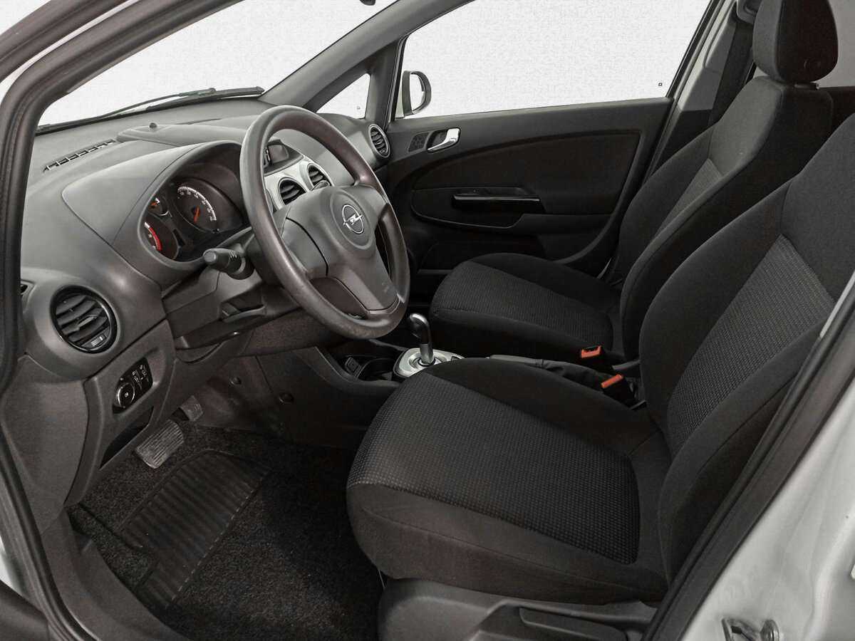 Опель Корса б/у, 2013, Роботизированная. Фото: #15