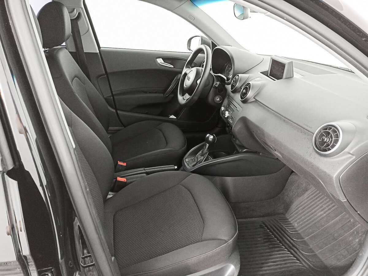 Ауди А1 б/у, 2012, Роботизированная. Фото: #8