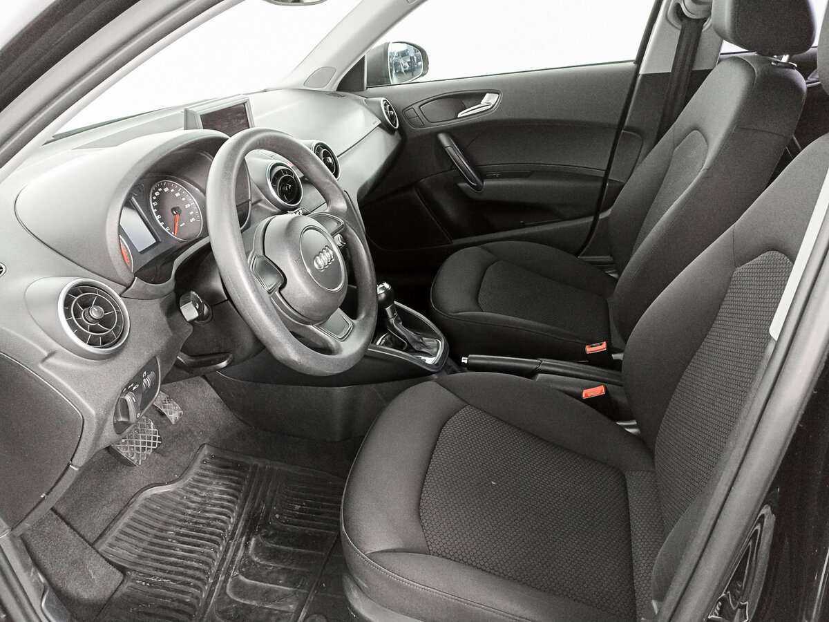 Ауди А1 б/у, 2012, Роботизированная. Фото: #13