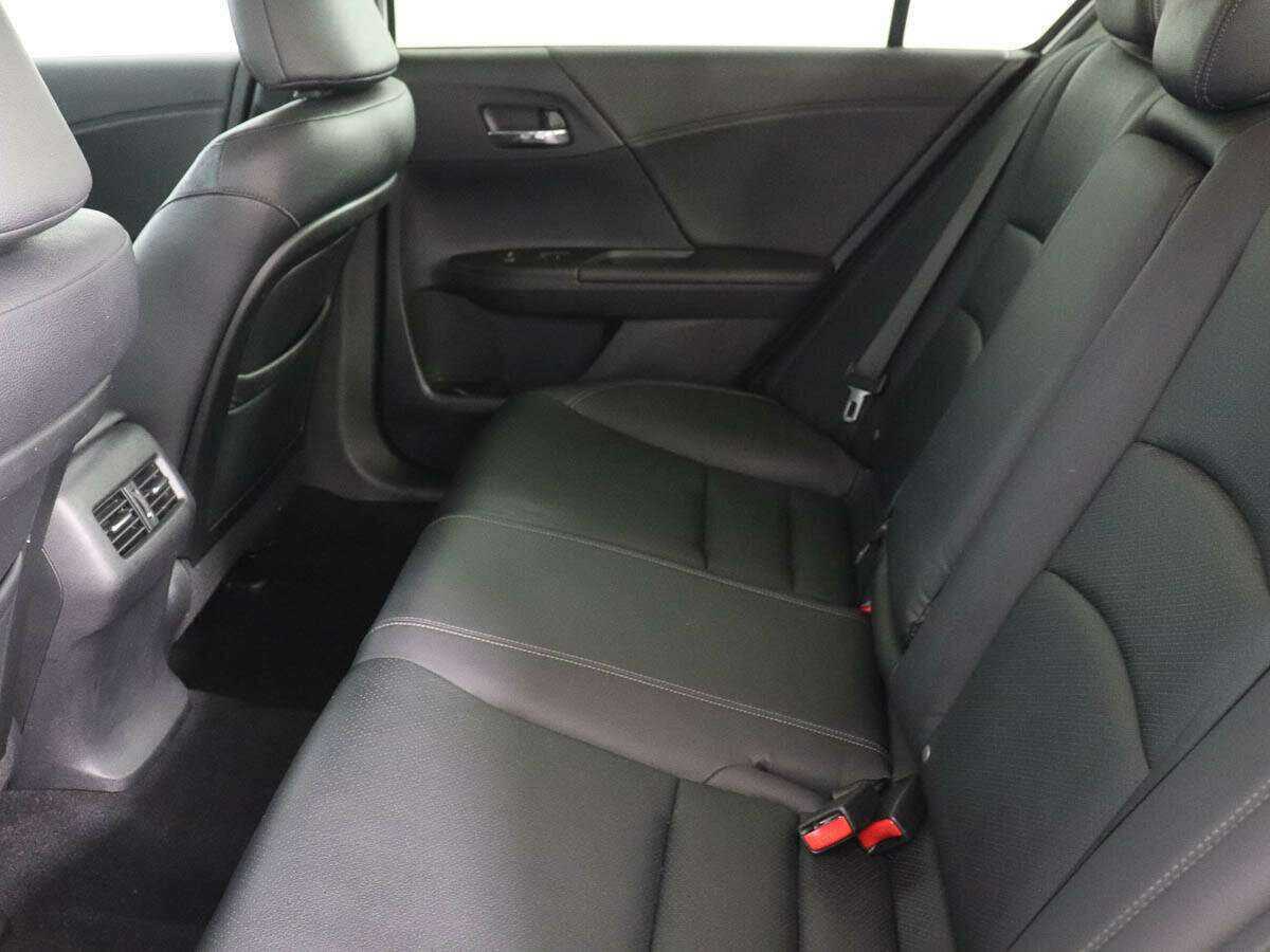 Хонда Аккорд б/у, 2013, Автоматическая. Фото: #8