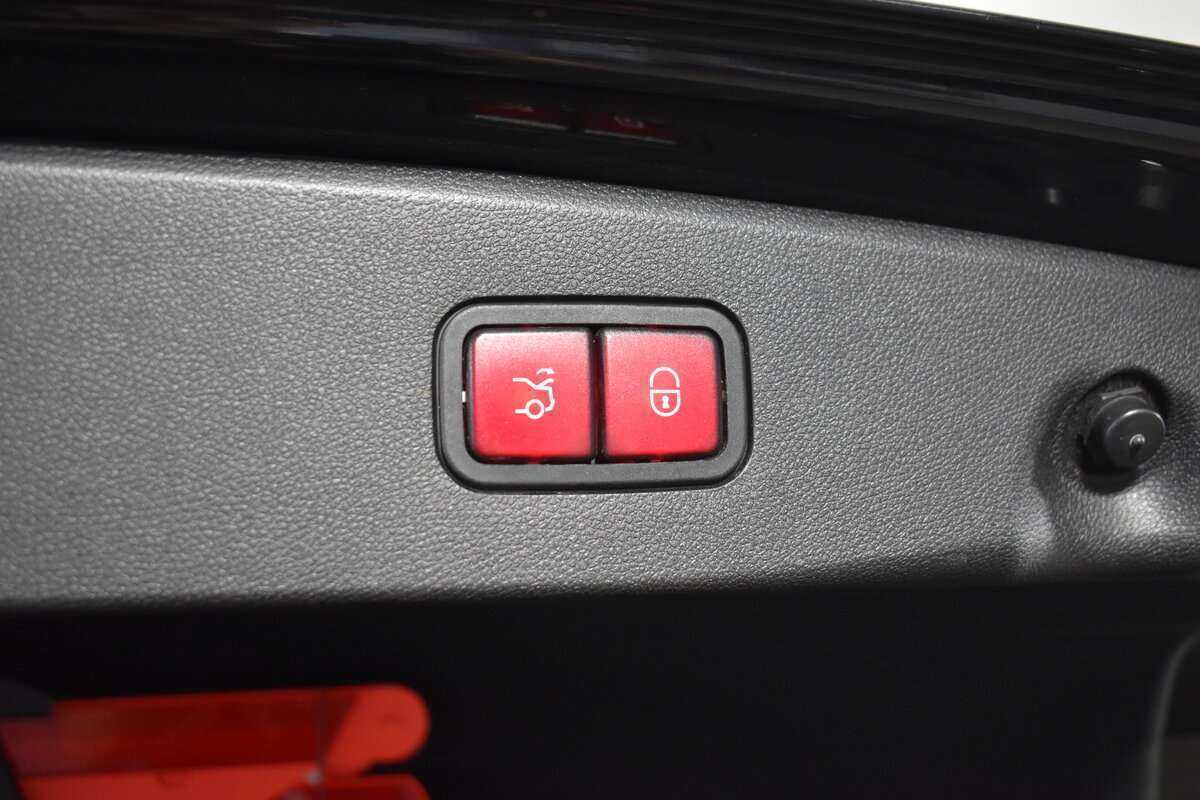 Мерседес-Бенц Е-Класс б/у, 2013, Автоматическая. Фото: #6