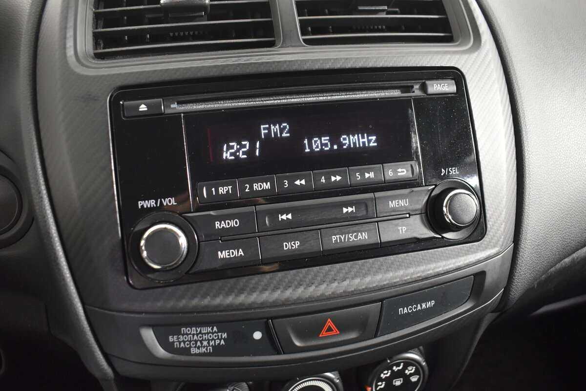 Митсубиши АС-Икс б/у, 2014, Вариатор. Фото: #19