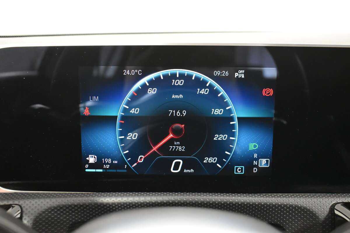 Мерседес-Бенц А-Класс б/у, 2018, Роботизированная. Фото: #13