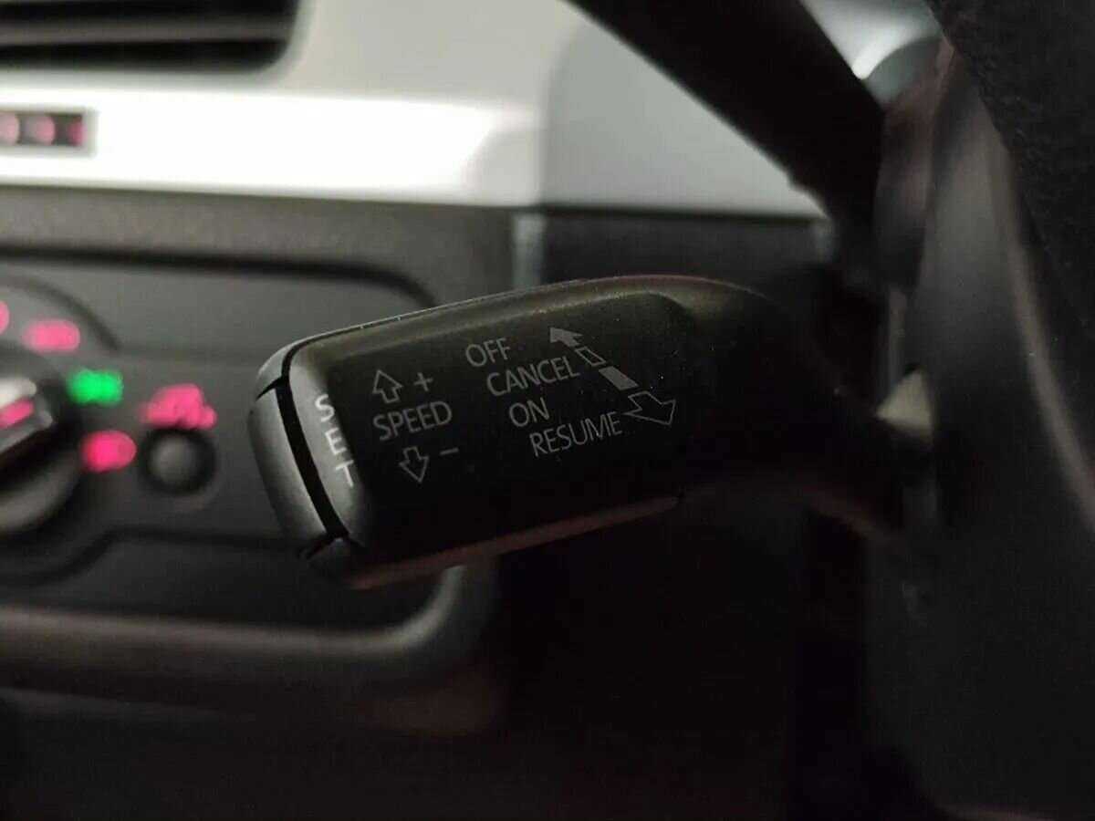 Фольксваген Туарег б/у, 2014, Автоматическая. Фото: #14