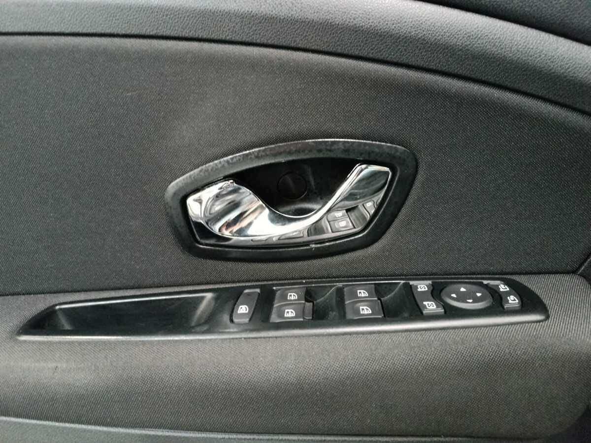 Рено Флюенс б/у, 2016, Механическая. Фото: #15