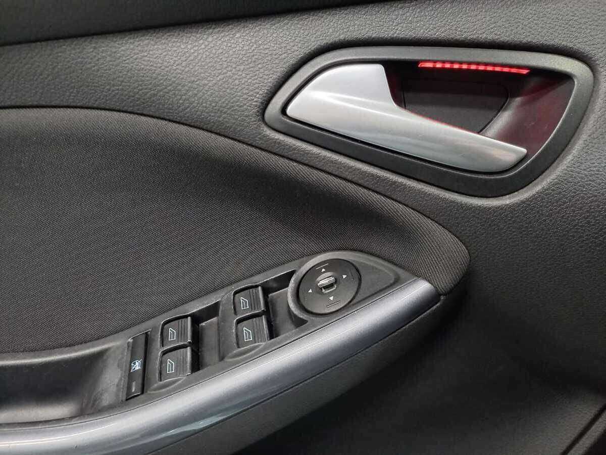 Форд Фокус б/у, 2014, Роботизированная. Фото: #16