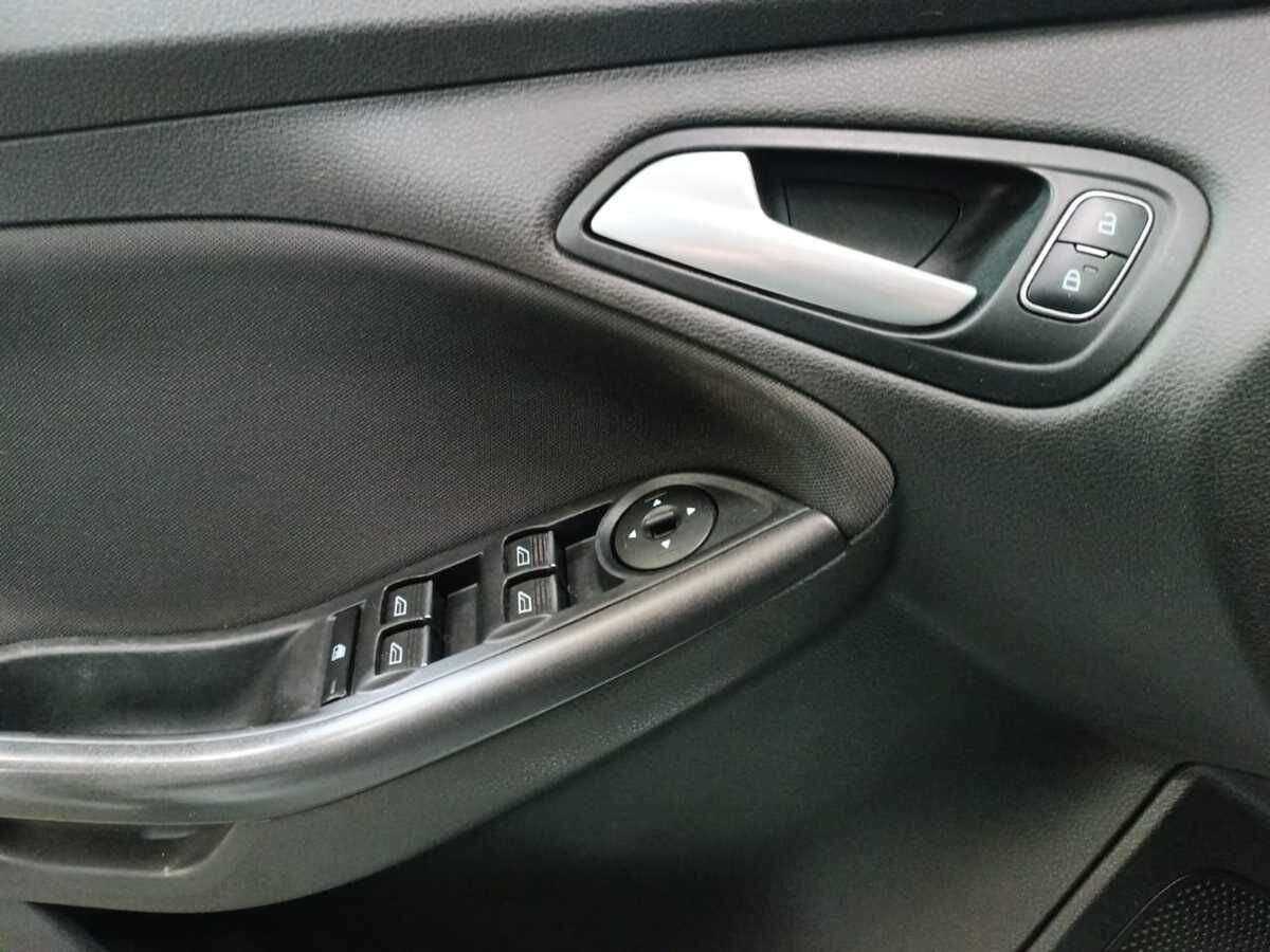 Форд Фокус б/у, 2016, Роботизированная. Фото: #14