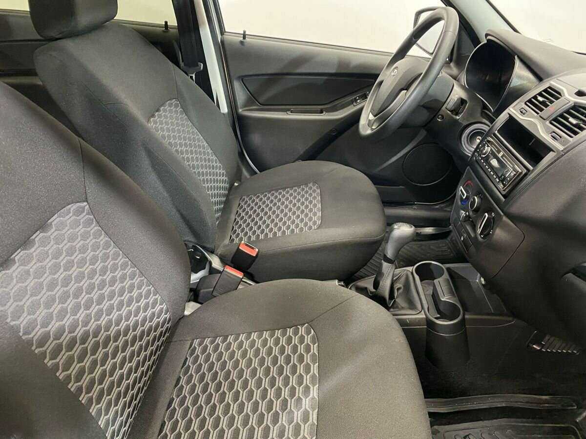 Лада (ВАЗ) Гранта б/у, 2023, Механическая. Фото: #9