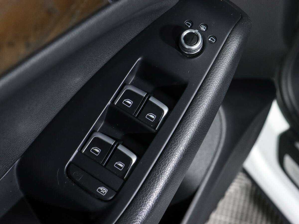 Ауди К5 б/у, 2012, Автоматическая. Фото: #20