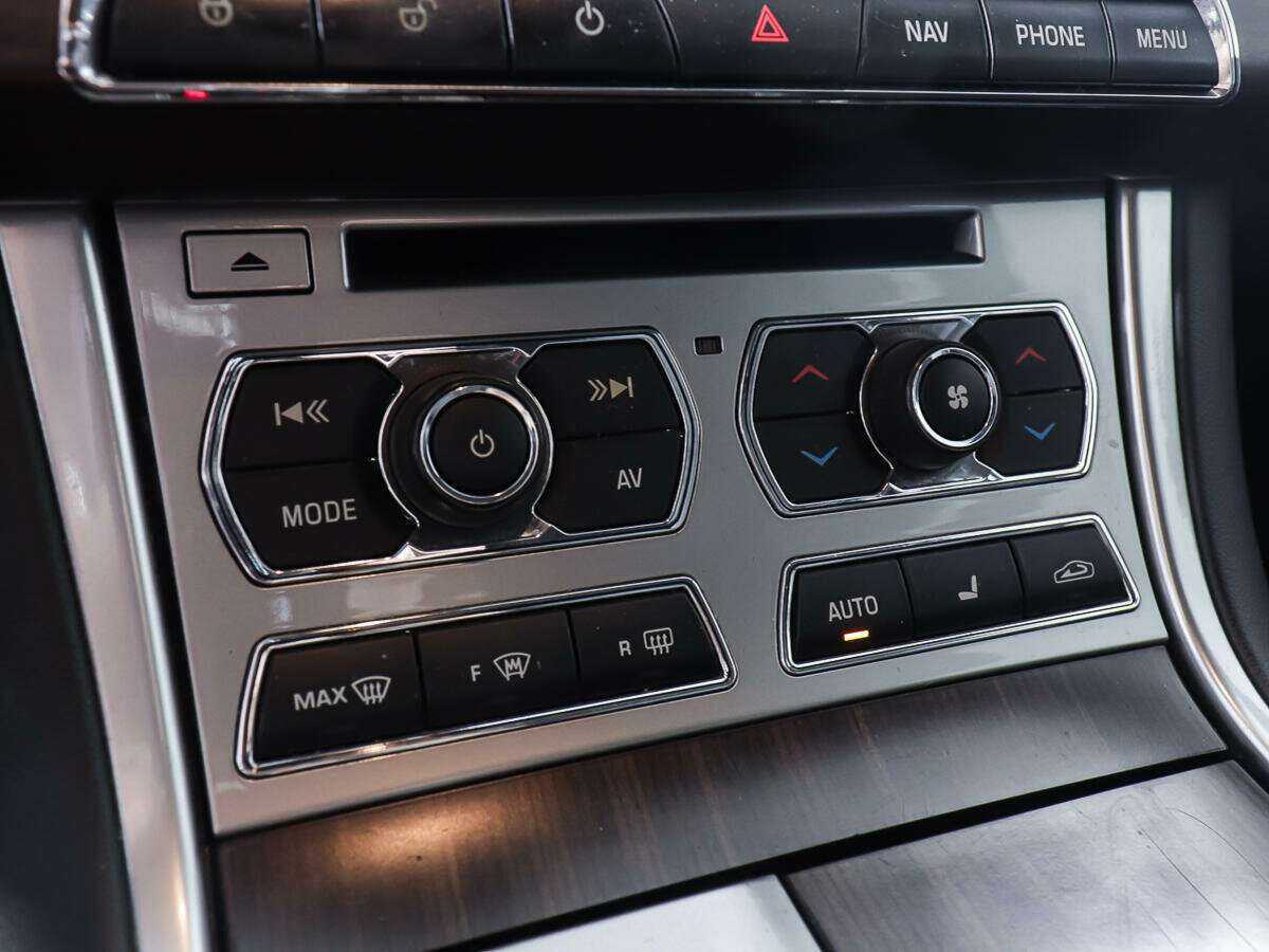 Ягуар ИксФ б/у, 2013, Автоматическая. Фото: #20