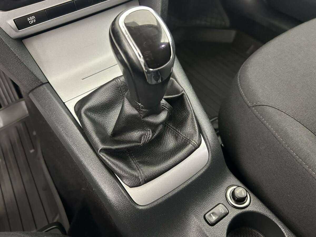 Шкода Октавия б/у, 2012, Механическая. Фото: #12