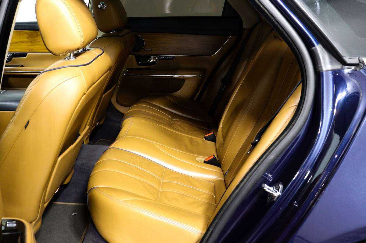 Ягуар ИксДжи б/у, 2013, Автоматическая. Фото: #11