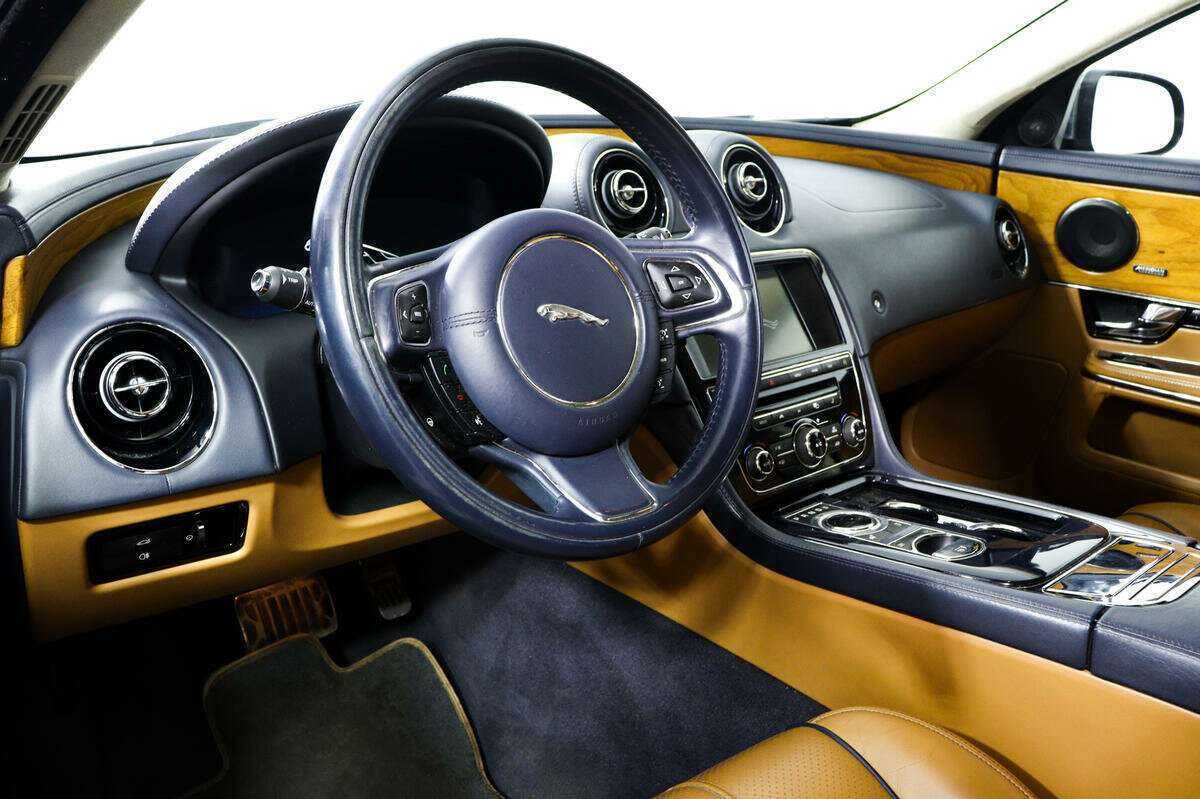 Ягуар ИксДжи б/у, 2013, Автоматическая. Фото: #12