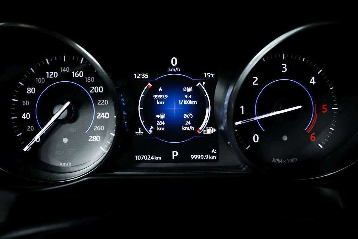 Ягуар ИксФ б/у, 2016, Автоматическая. Фото: #9