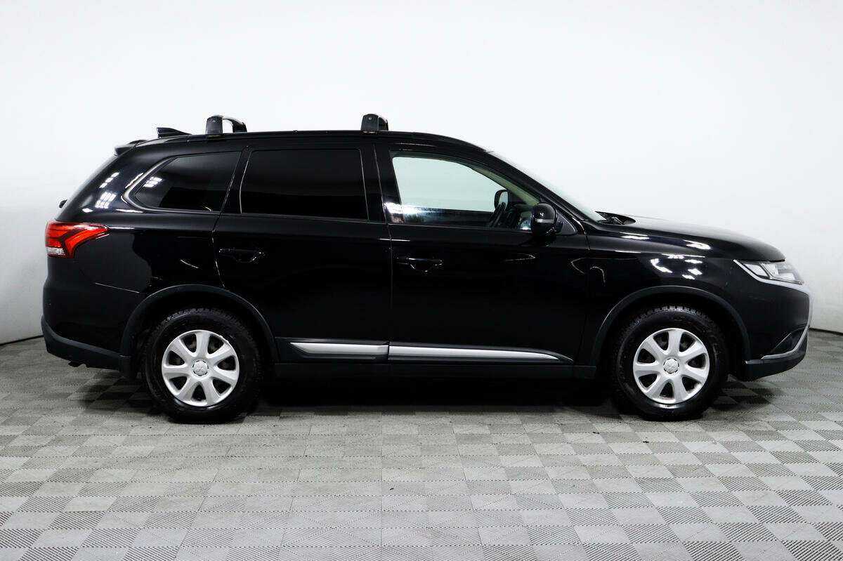 Митсубиши Оутлэндер б/у, 2018, Вариатор. Фото: #3