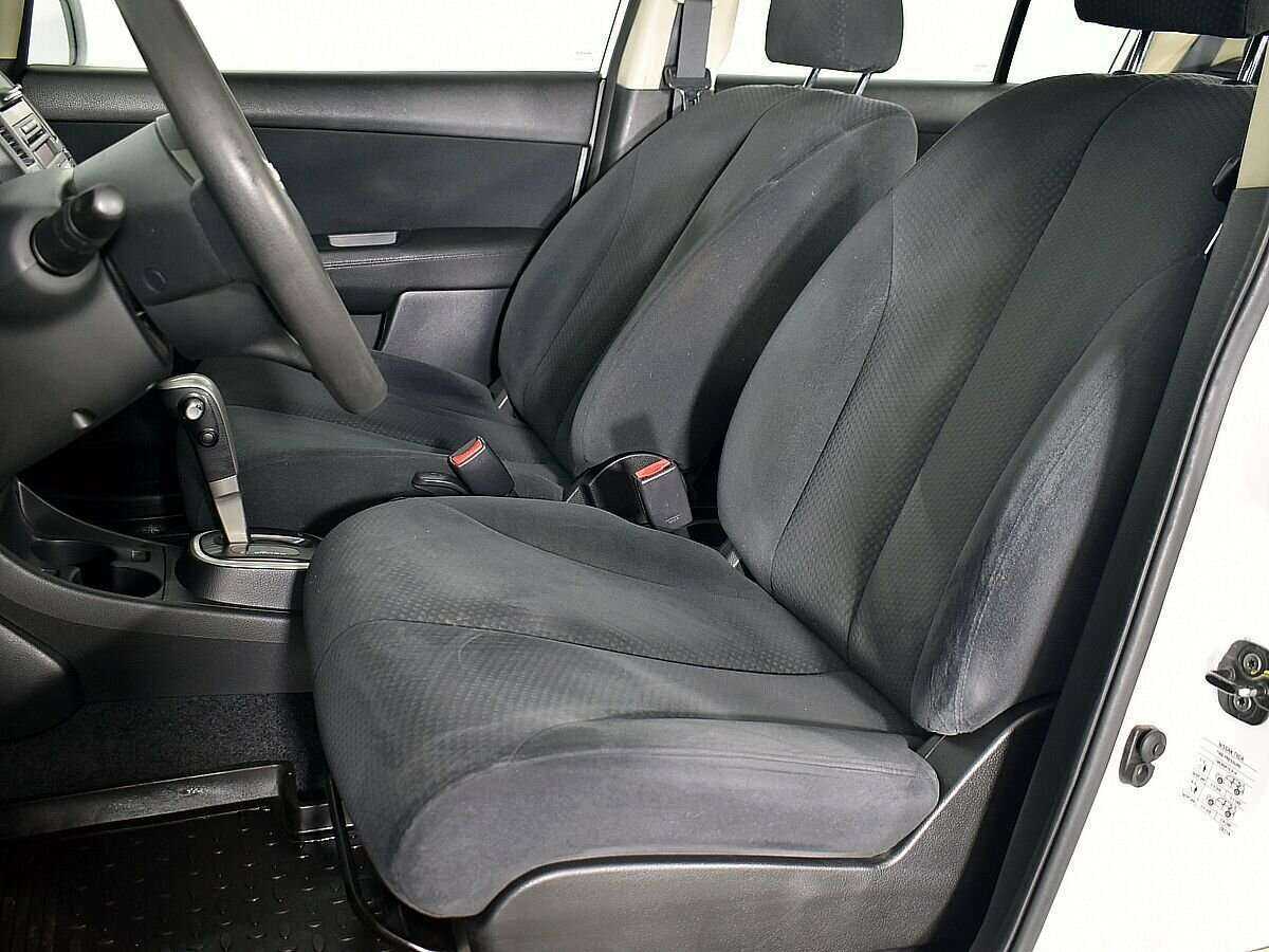 Ниссан Тиида б/у, 2013, Автоматическая. Фото: #7