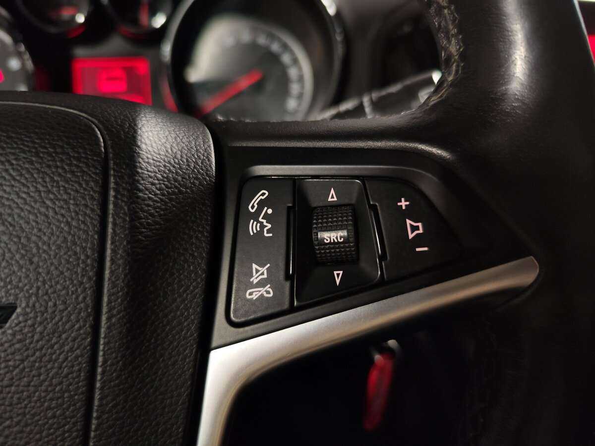 Опель Астра б/у, 2012, Автоматическая. Фото: #10