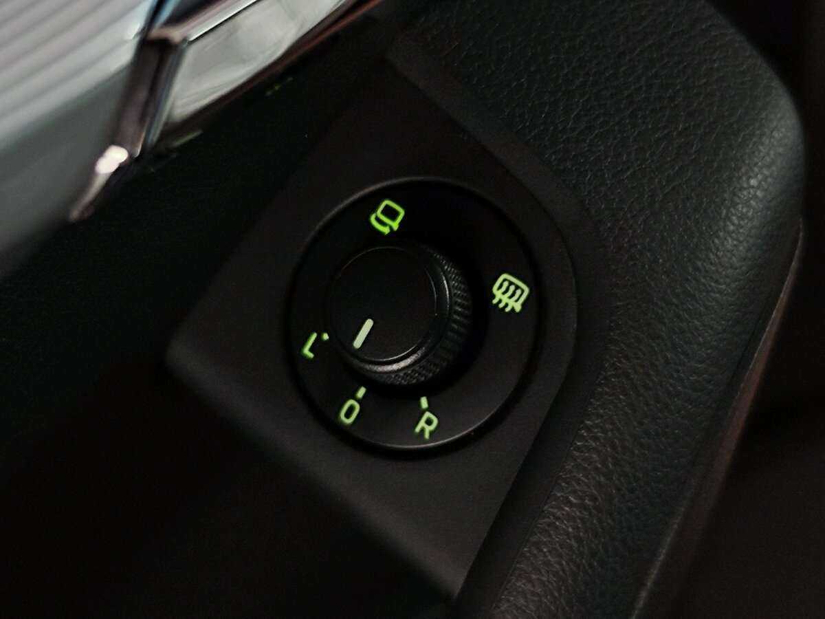 Шкода Октавия б/у, 2015, Роботизированная. Фото: #19