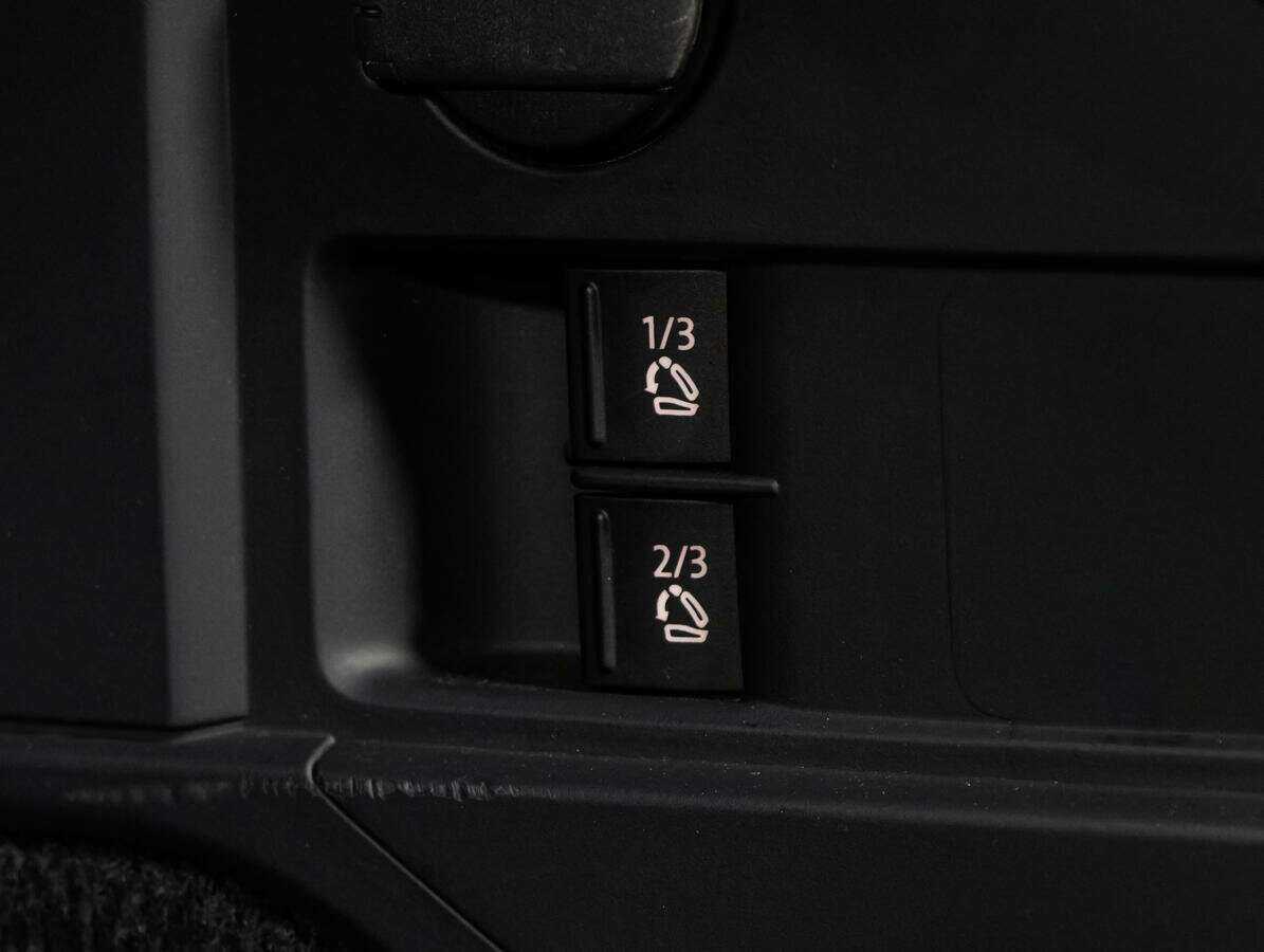 Фольксваген Туарег б/у, 2012, Автоматическая. Фото: #18