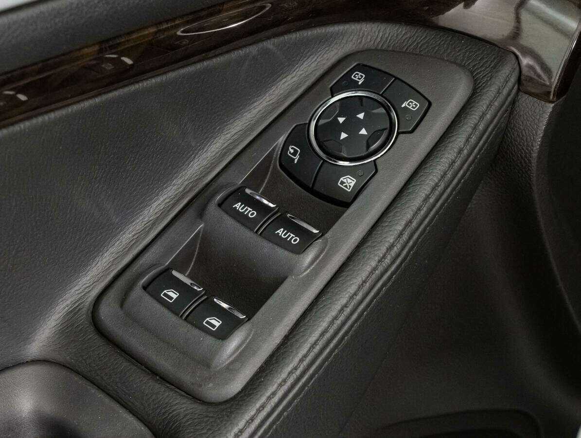 Форд Експлорер б/у, 2014, Автоматическая. Фото: #16