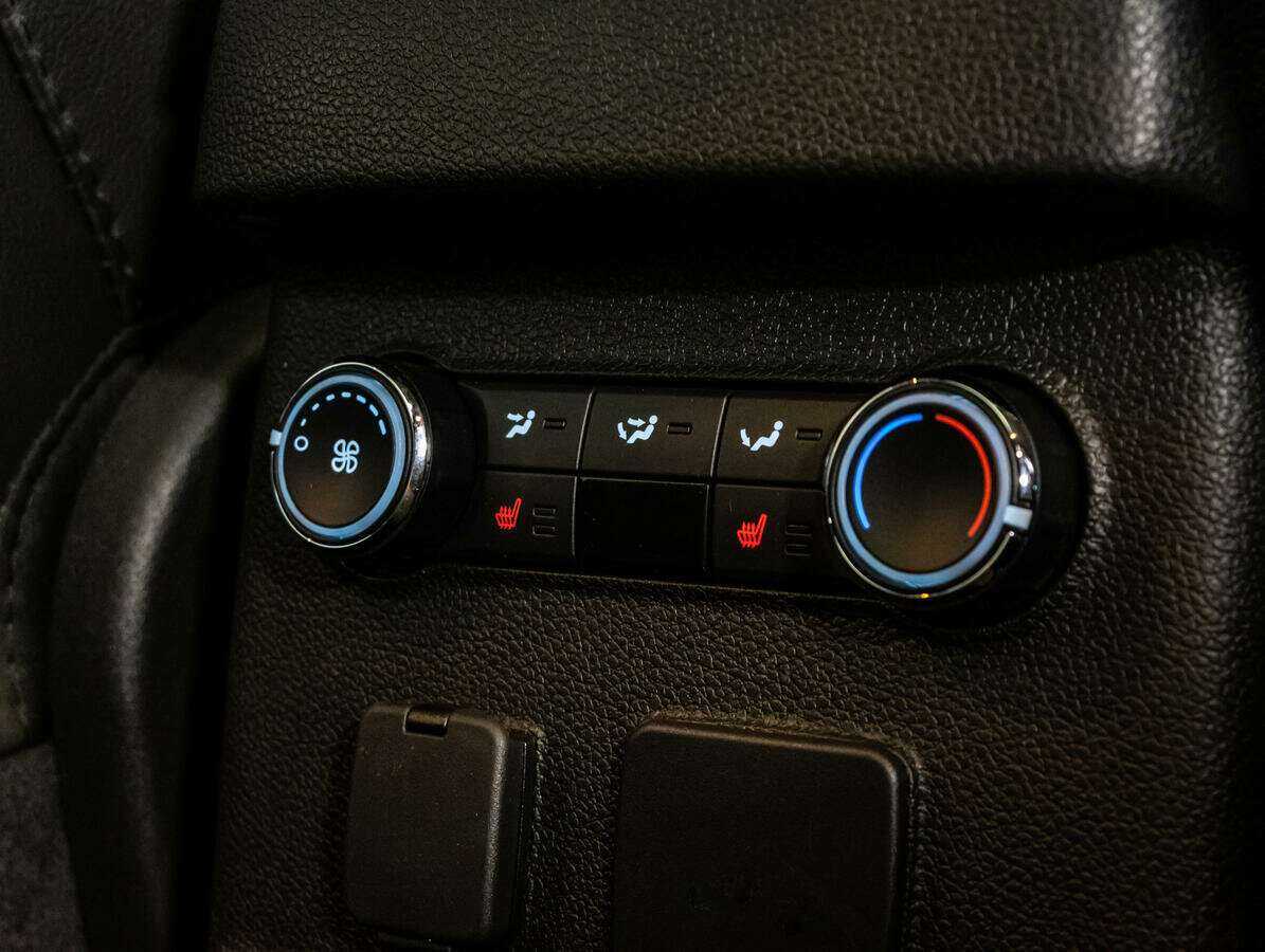 Форд Експлорер б/у, 2014, Автоматическая. Фото: #21