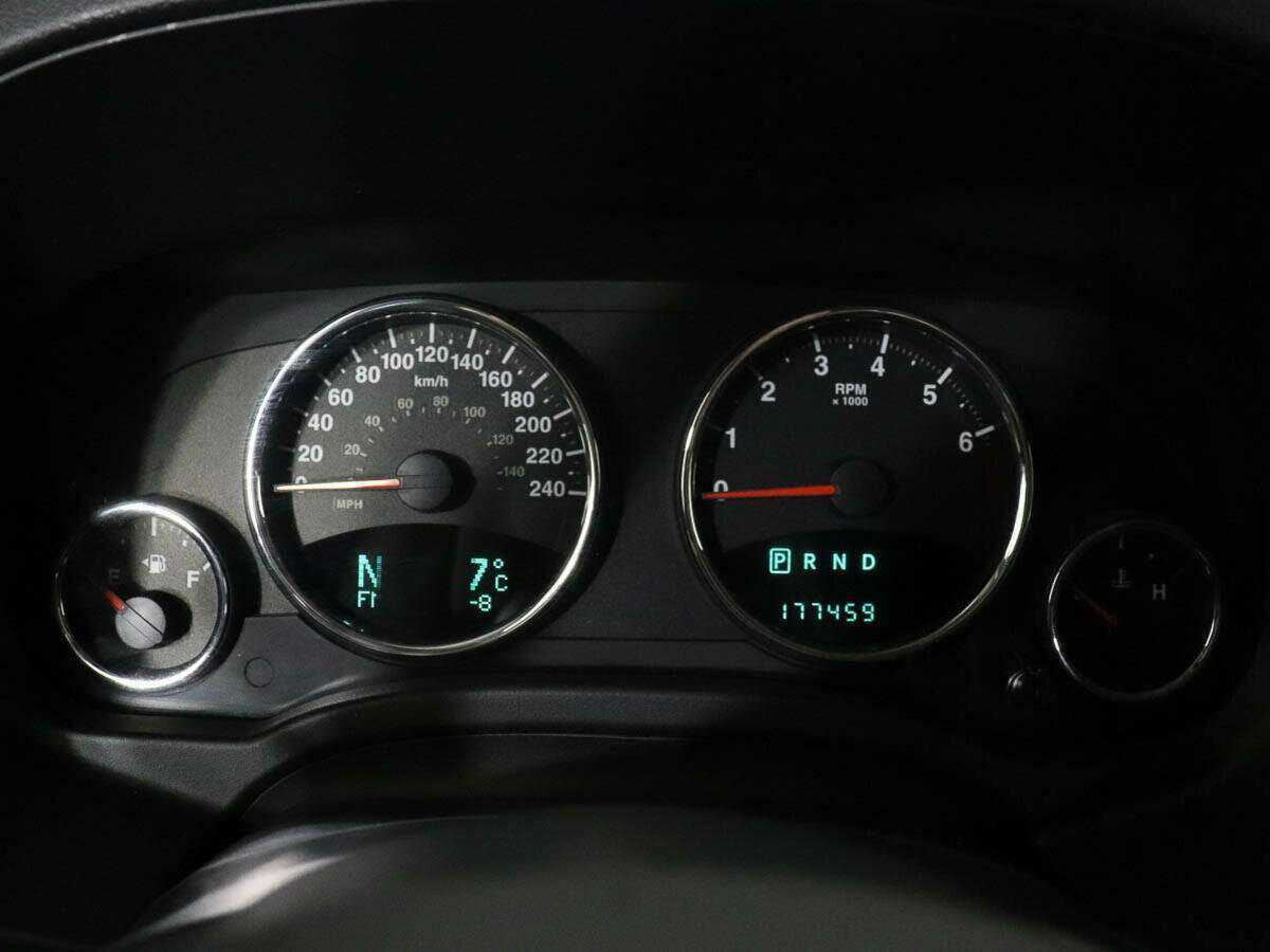 Джип Компасс б/у, 2012, Вариатор. Фото: #9