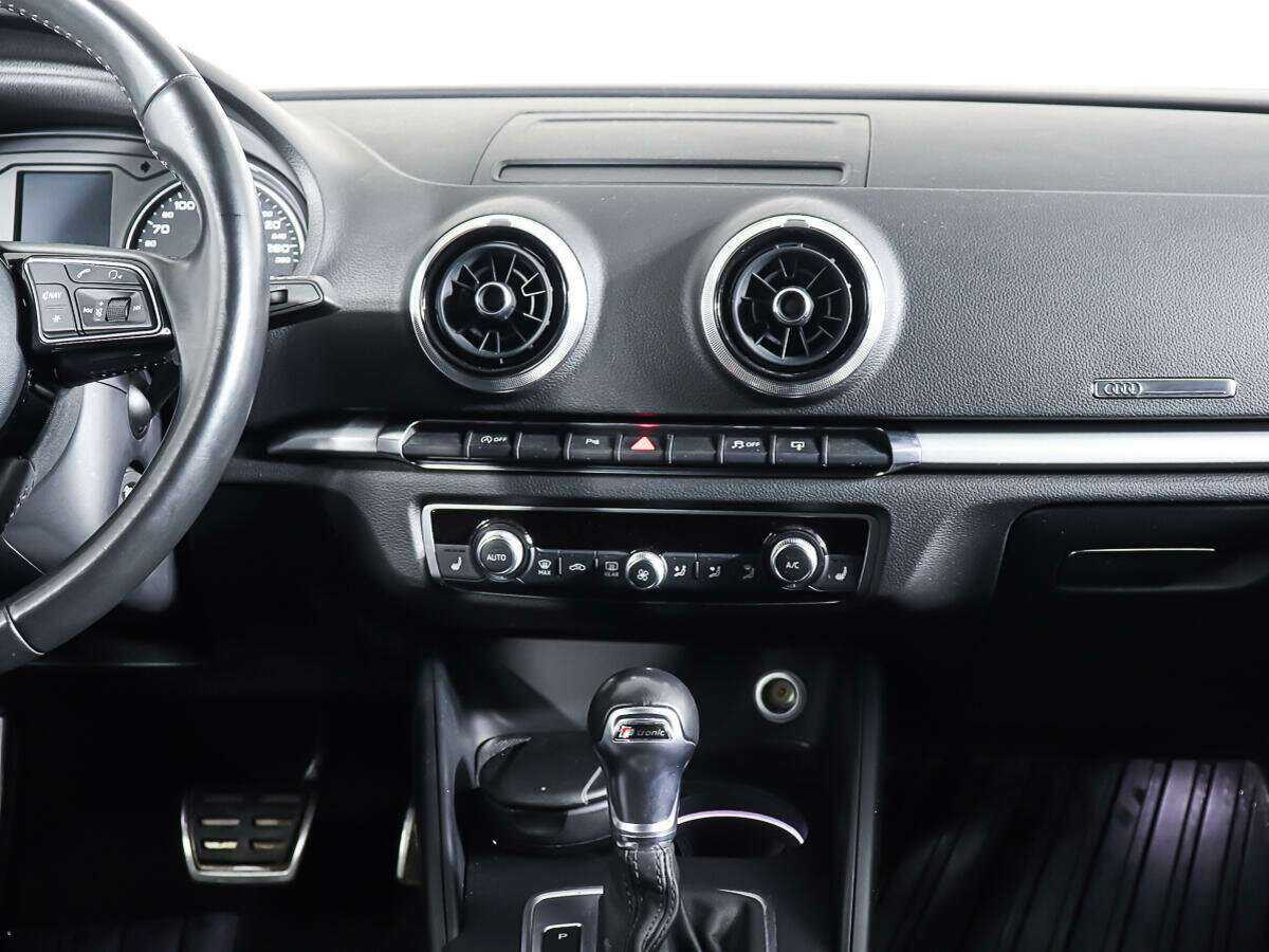 Ауди А3 б/у, 2016, Роботизированная. Фото: #13