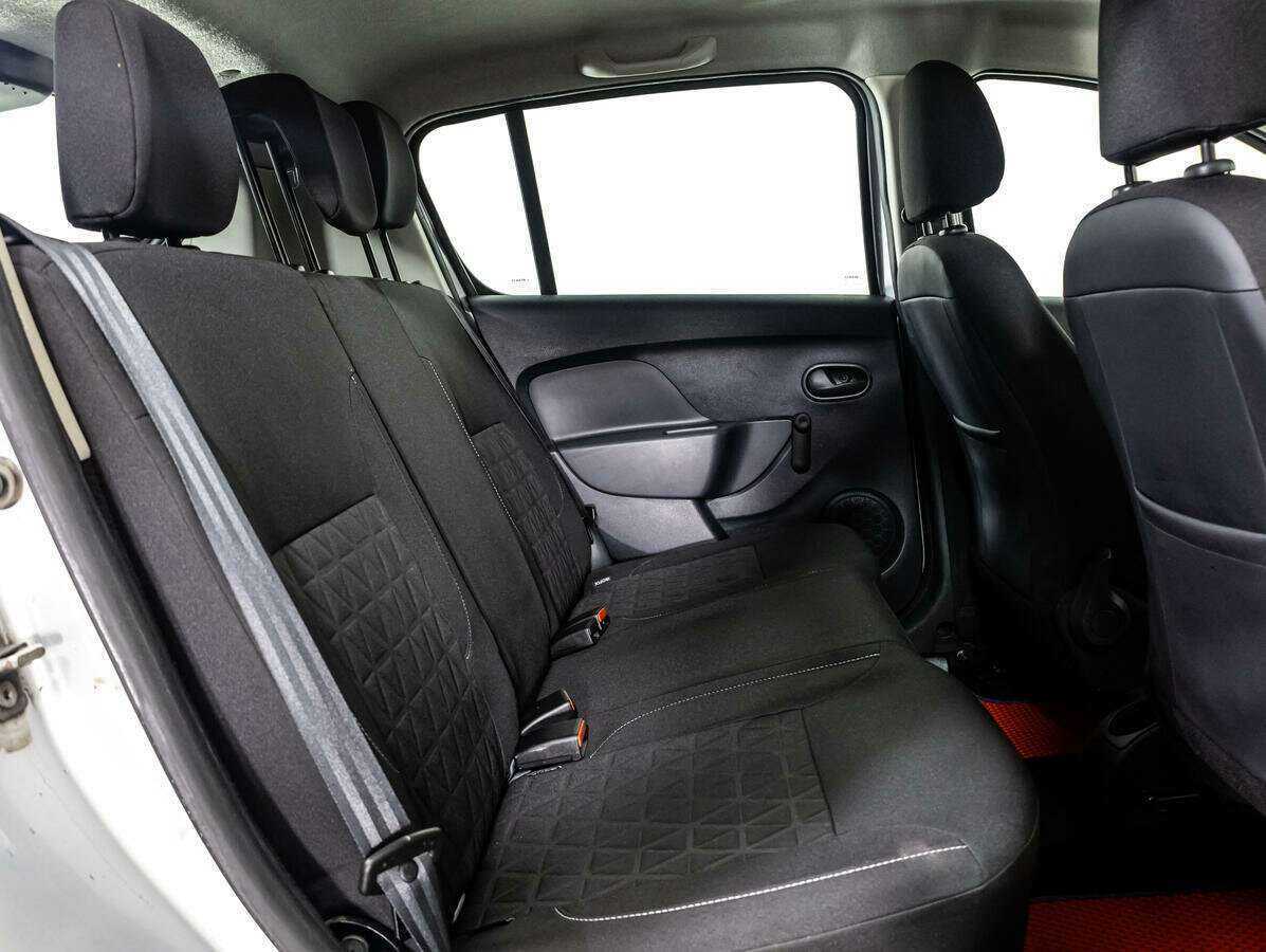 Рено Сандеро б/у, 2015, Автоматическая. Фото: #8