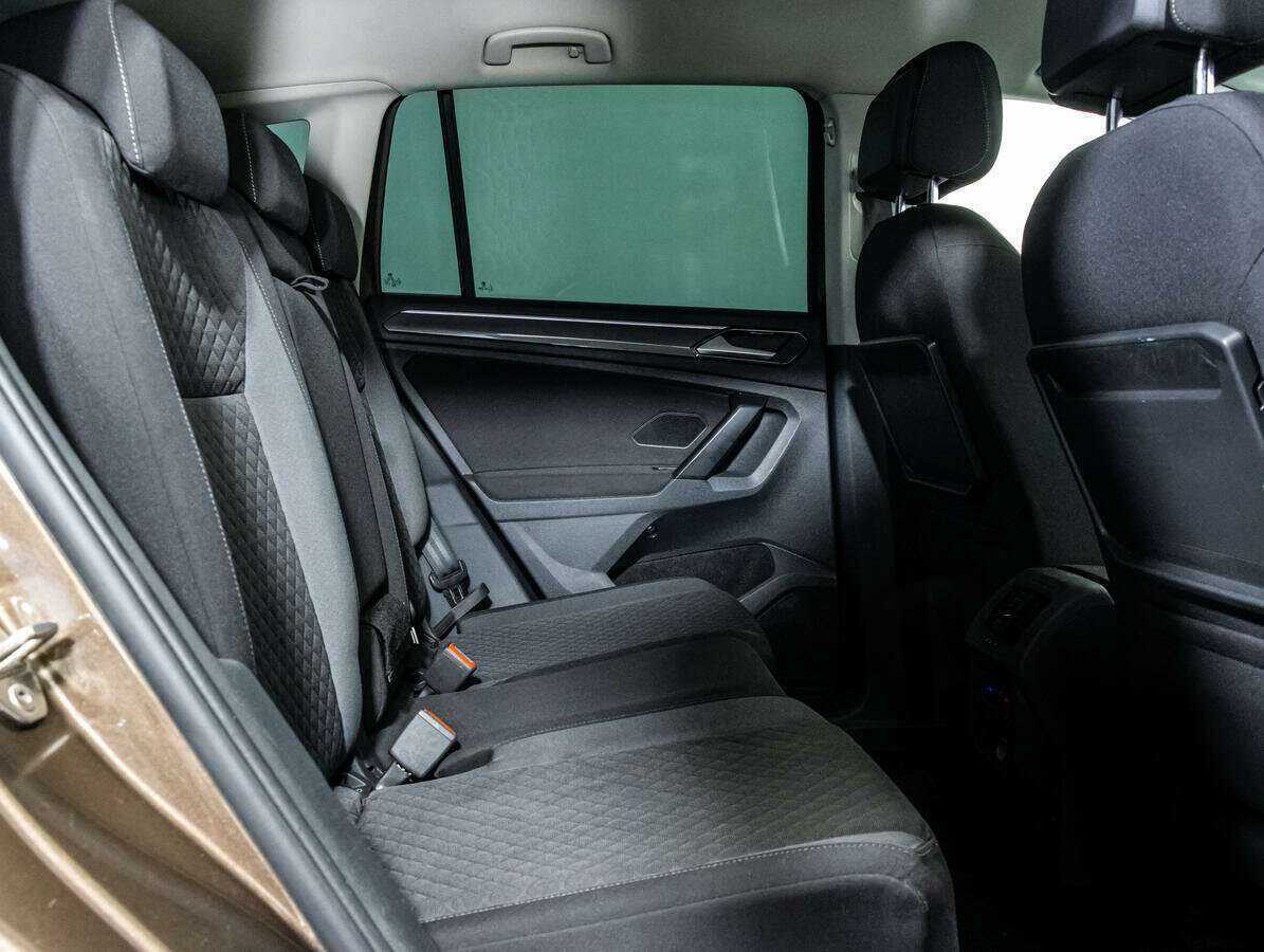 Фольксваген Тигуан б/у, 2017, Роботизированная. Фото: #12