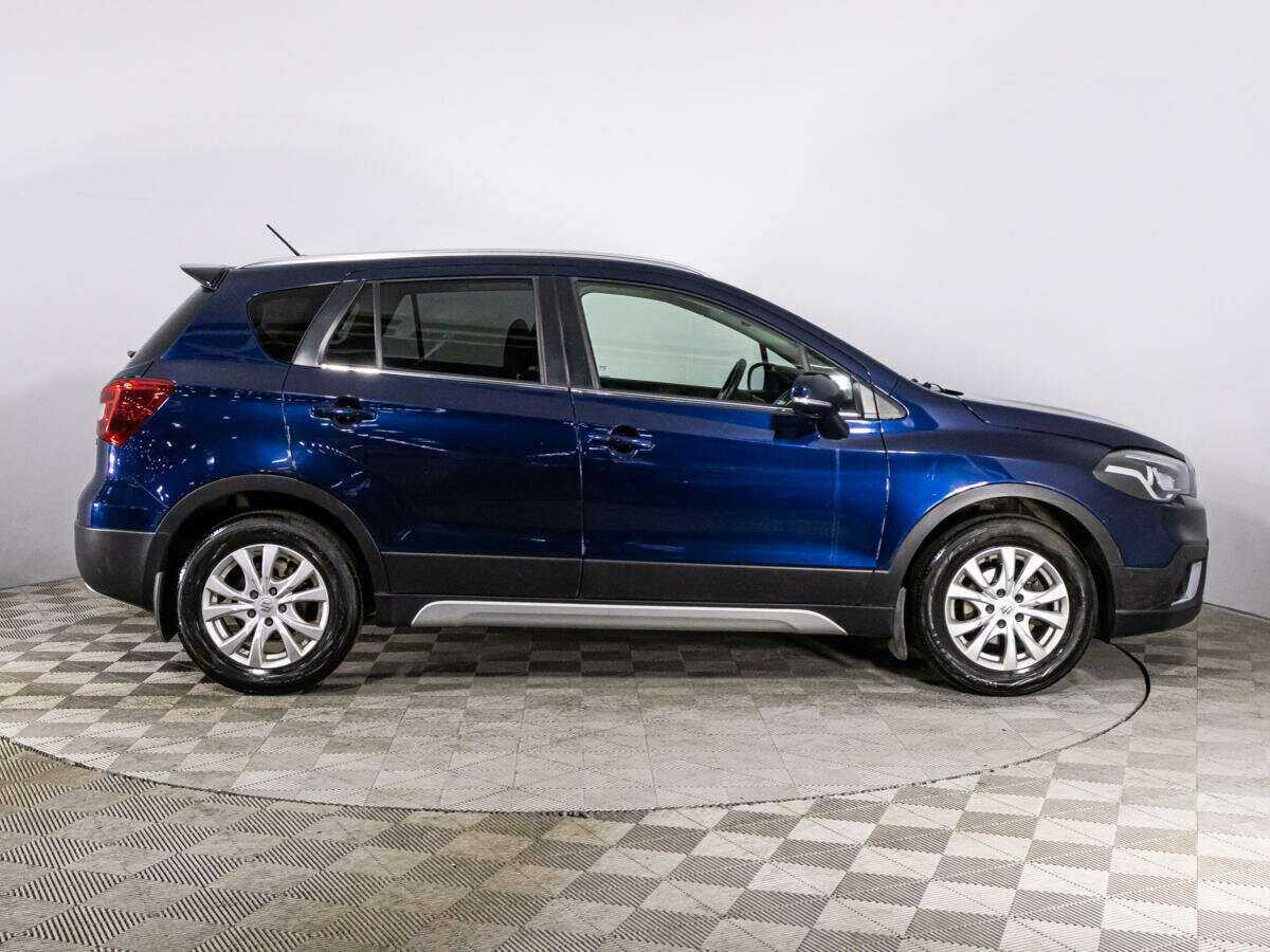 Сузуки С-Икс4 б/у, 2018, Автоматическая. Фото: #3