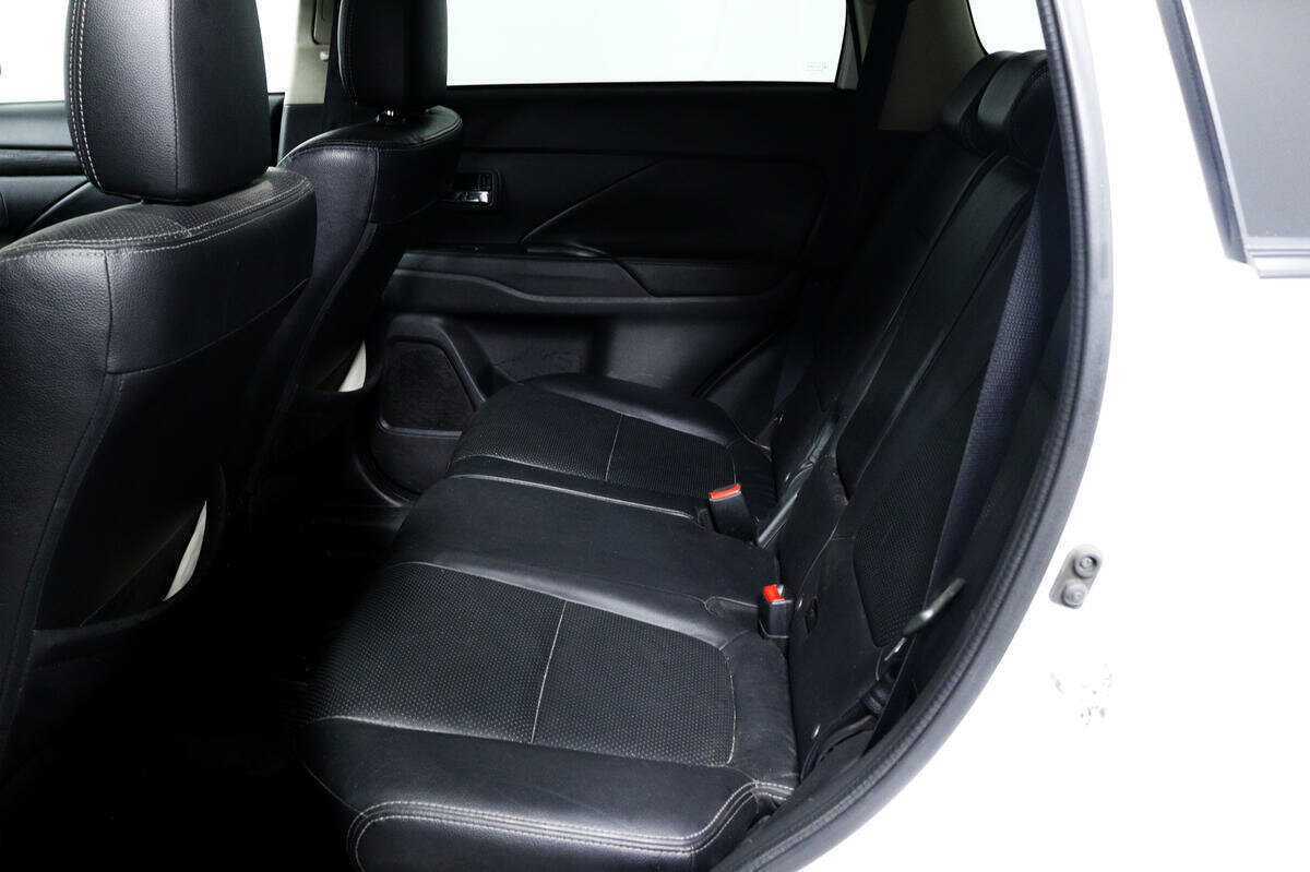 Митсубиши Оутлэндер б/у, 2016, Вариатор. Фото: #11