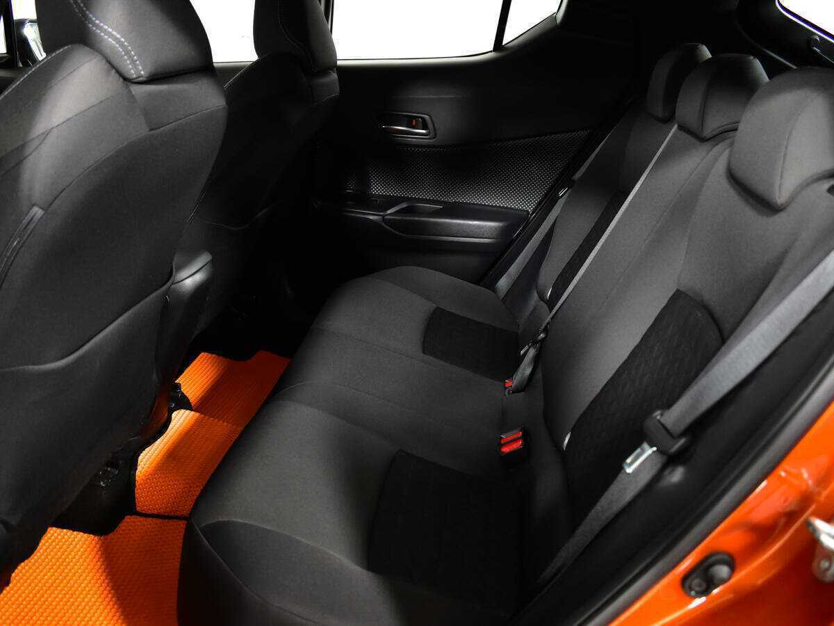 Тойота Ц-ШР б/у, 2020, Вариатор. Фото: #9