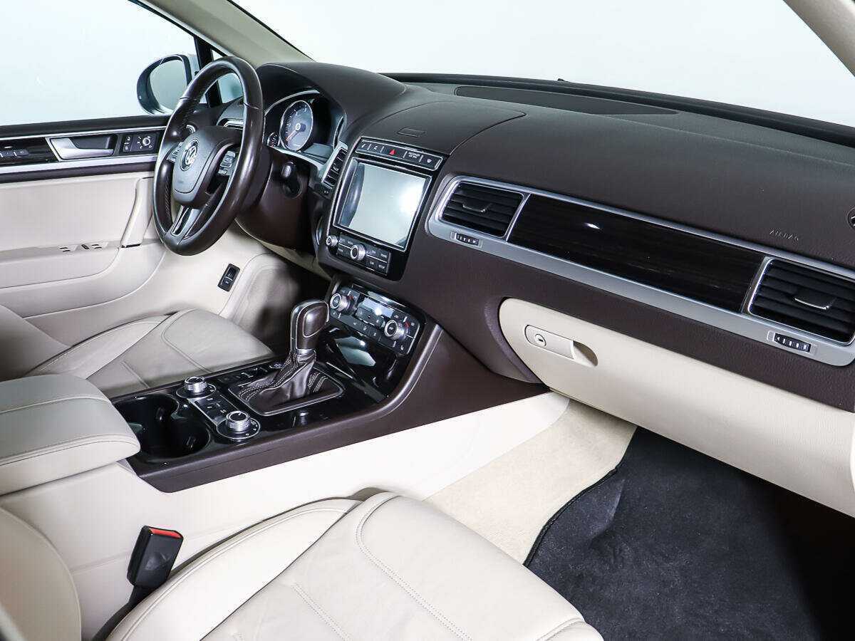 Фольксваген Туарег б/у, 2014, Автоматическая. Фото: #8