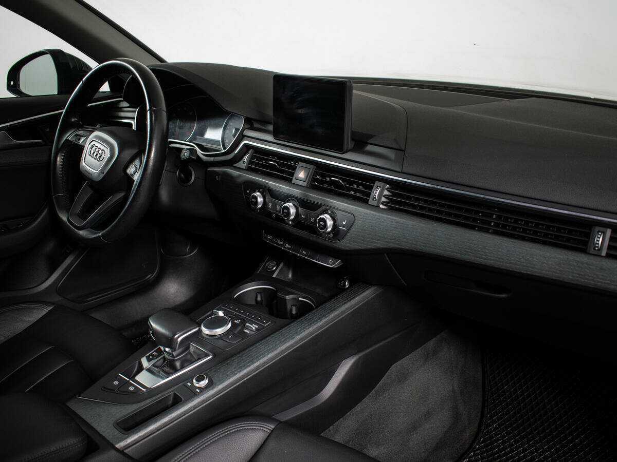 Ауди А4 б/у, 2017, Роботизированная. Фото: #8