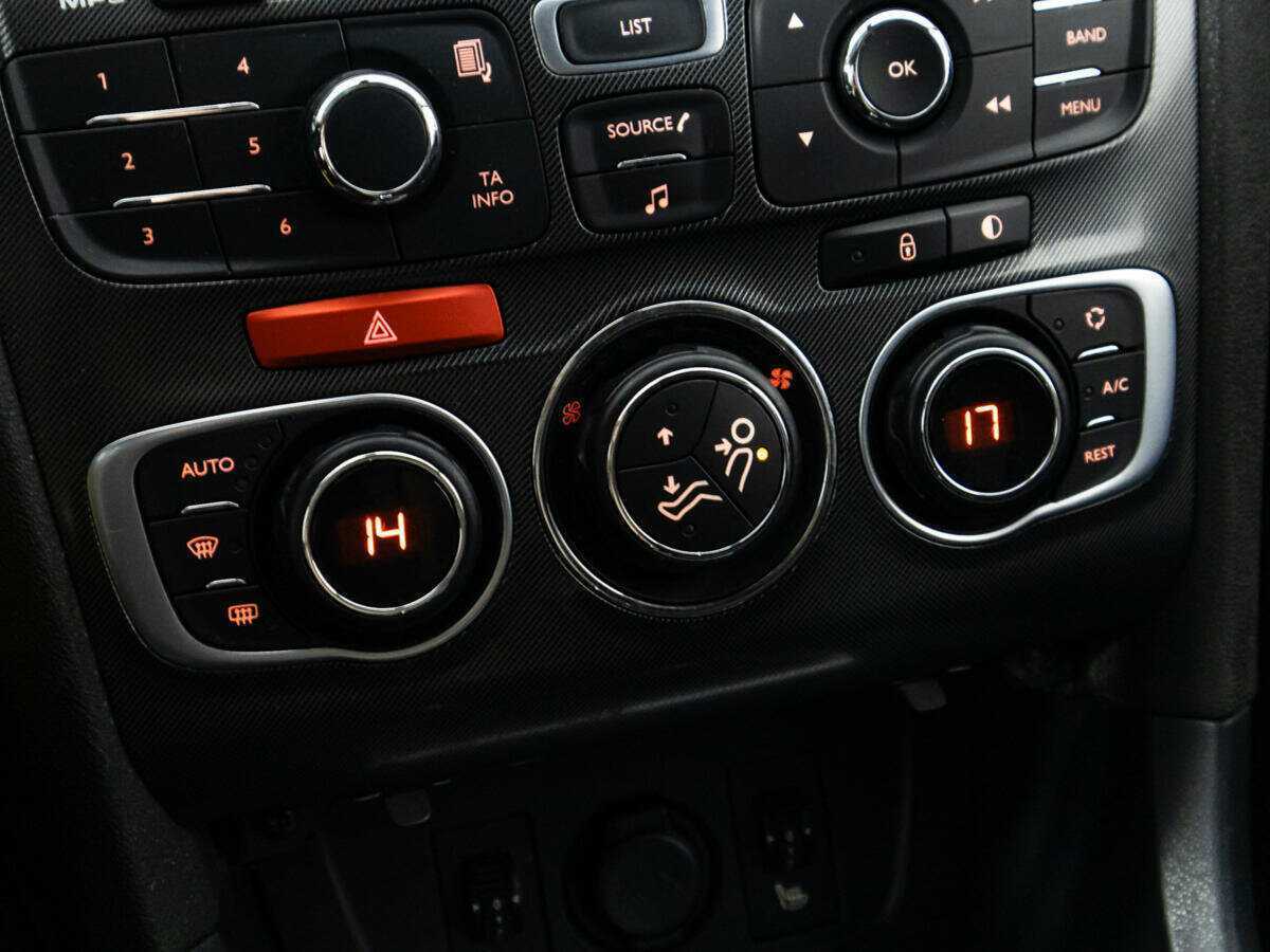 Ситроен Ц4 б/у, 2013, Автоматическая. Фото: #14