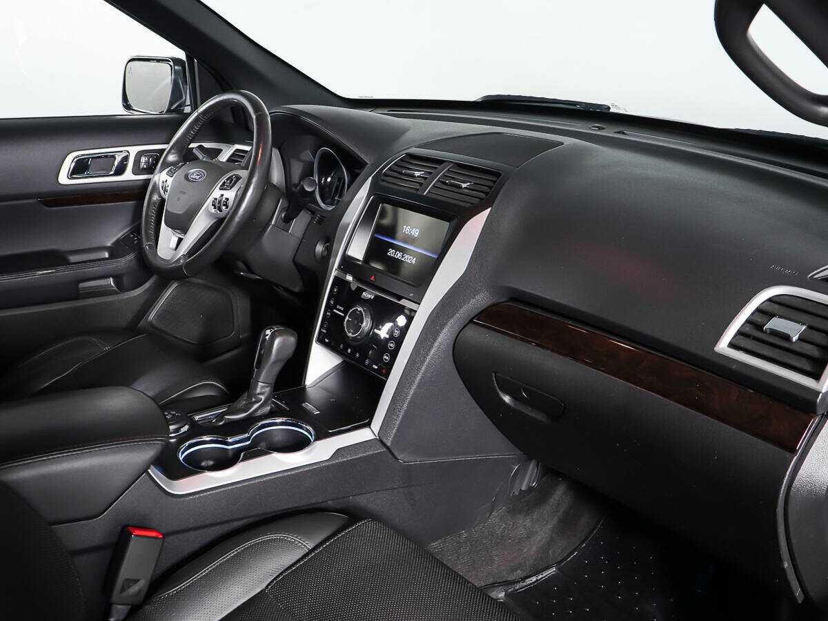 Форд Експлорер б/у, 2015, Автоматическая. Фото: #8