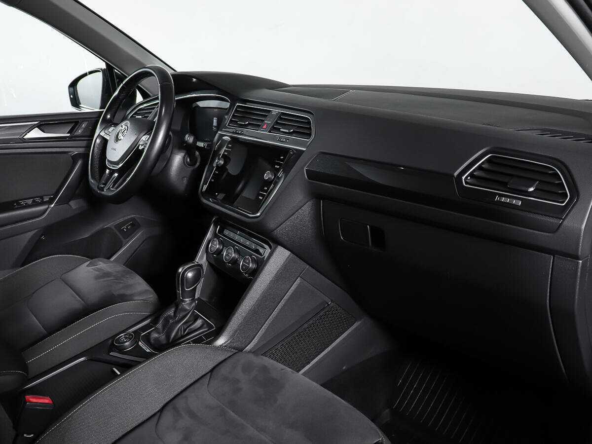 Фольксваген Тигуан б/у, 2018, Роботизированная. Фото: #8