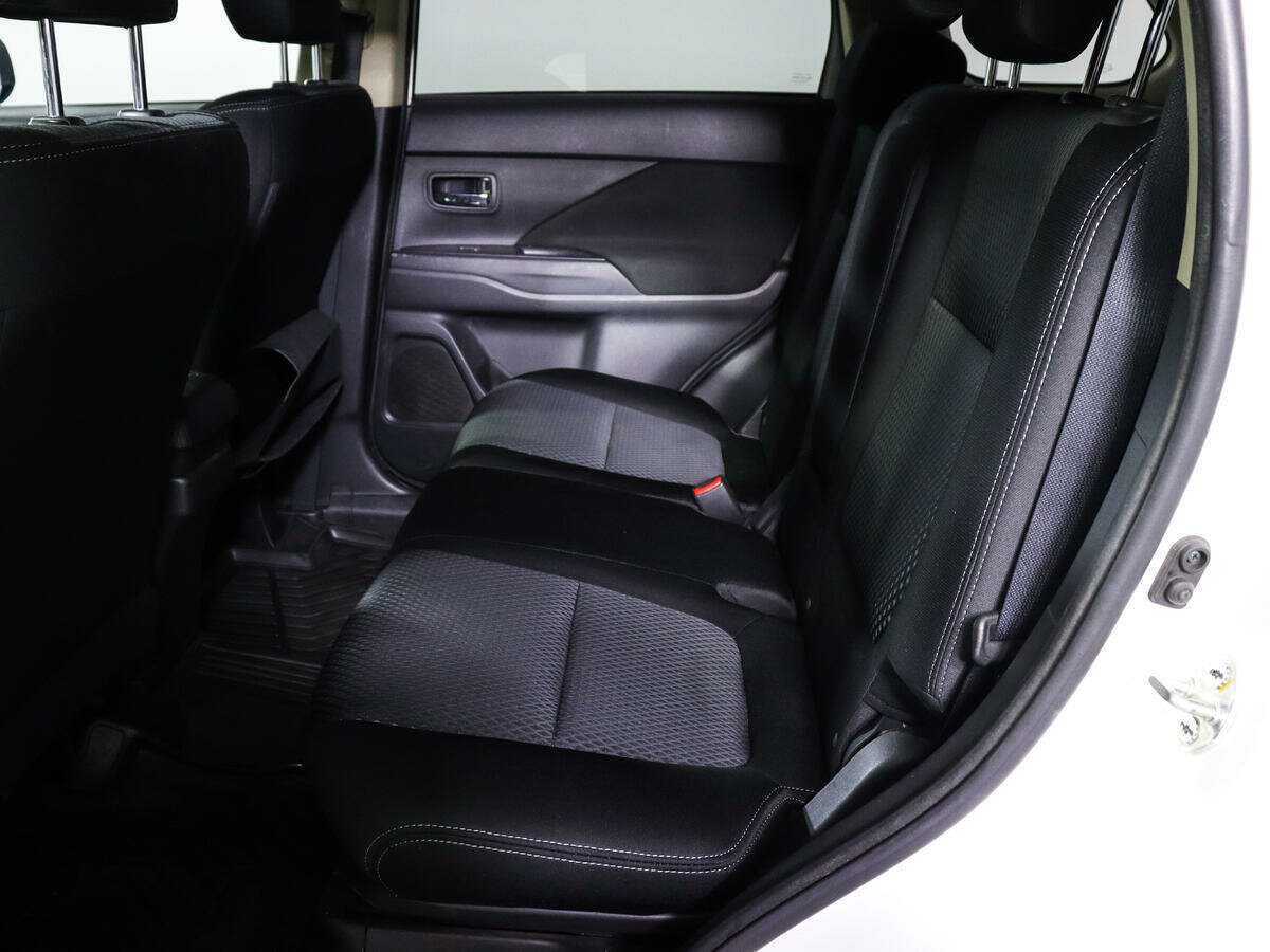 Митсубиши Оутлэндер б/у, 2018, Вариатор. Фото: #7