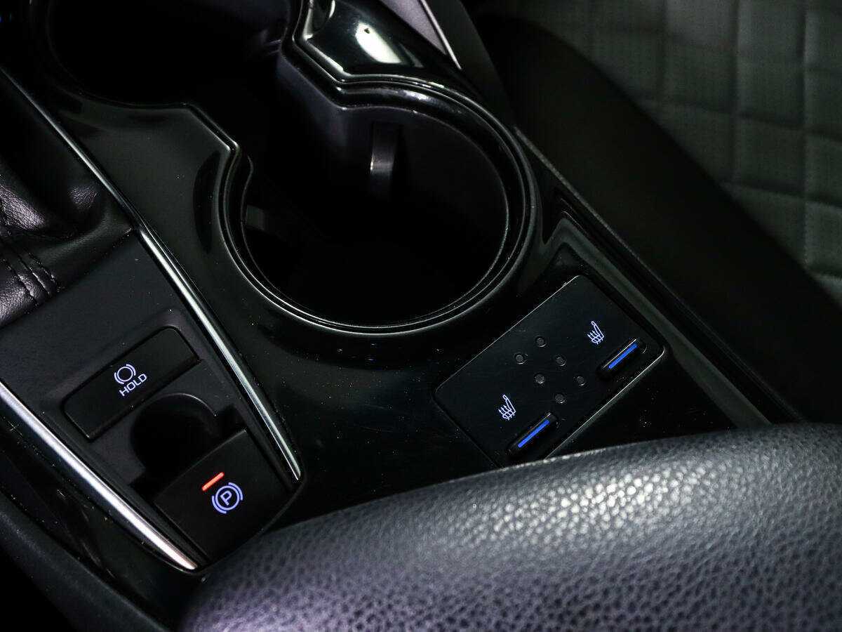 Тойота Камри б/у, 2021, Автоматическая. Фото: #13