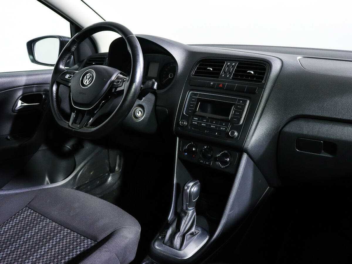 Фольксваген Поло б/у, 2018, Автоматическая. Фото: #6